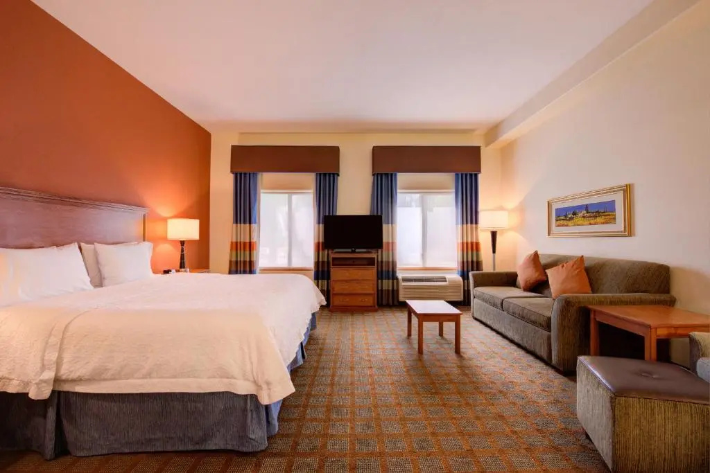 Hampton Inn & Suites Ontario - Chambres