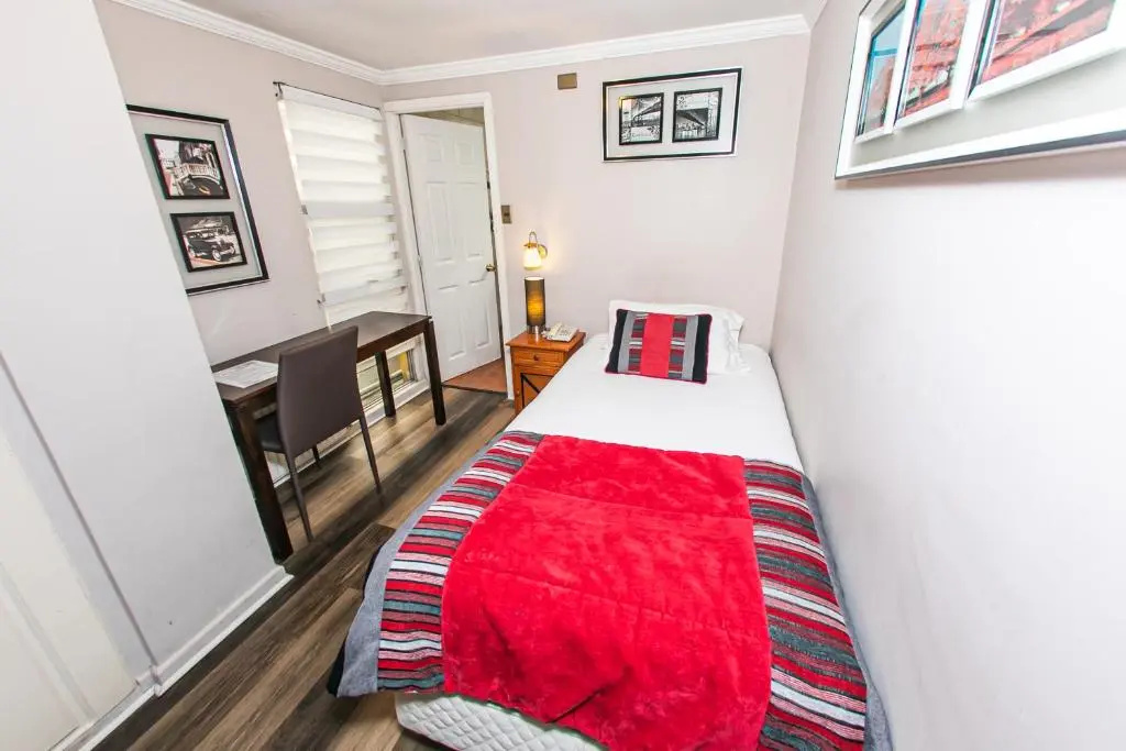 Standard room