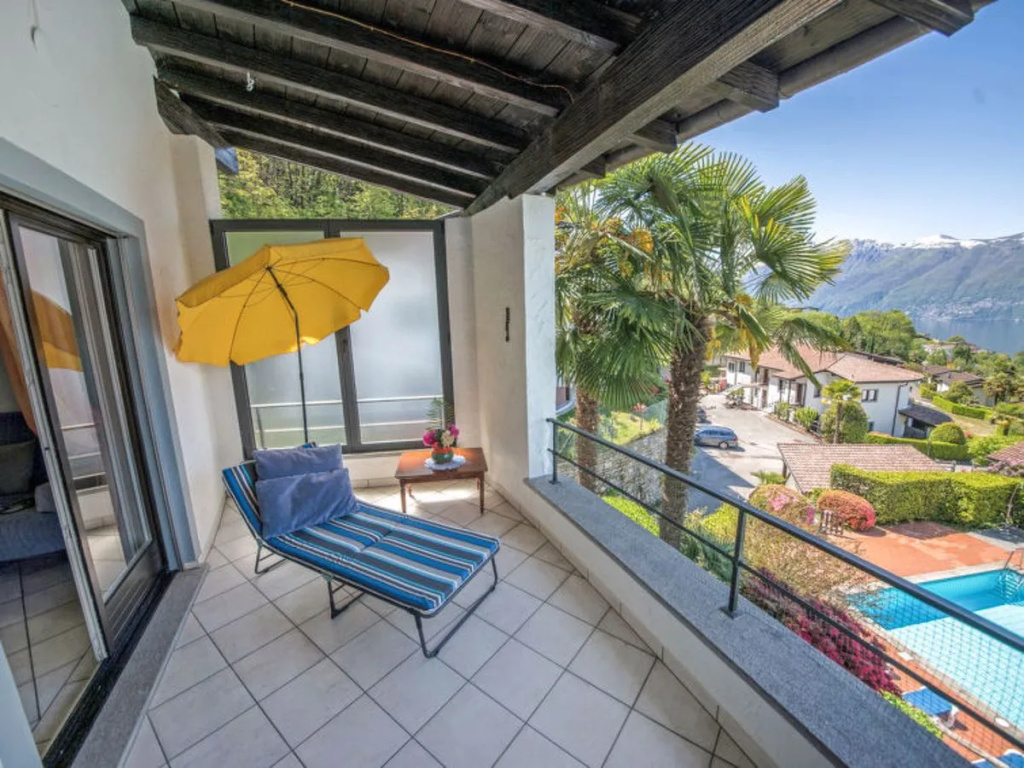 Balcony & Terrace