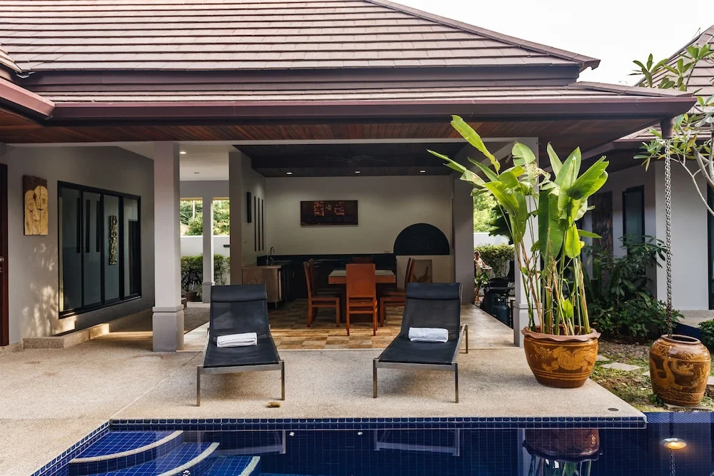 Villa Frangipani by Lofty