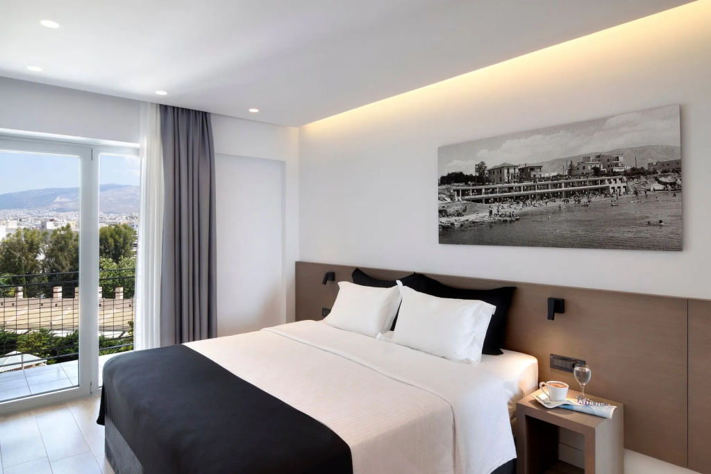 Double room (full double bed)