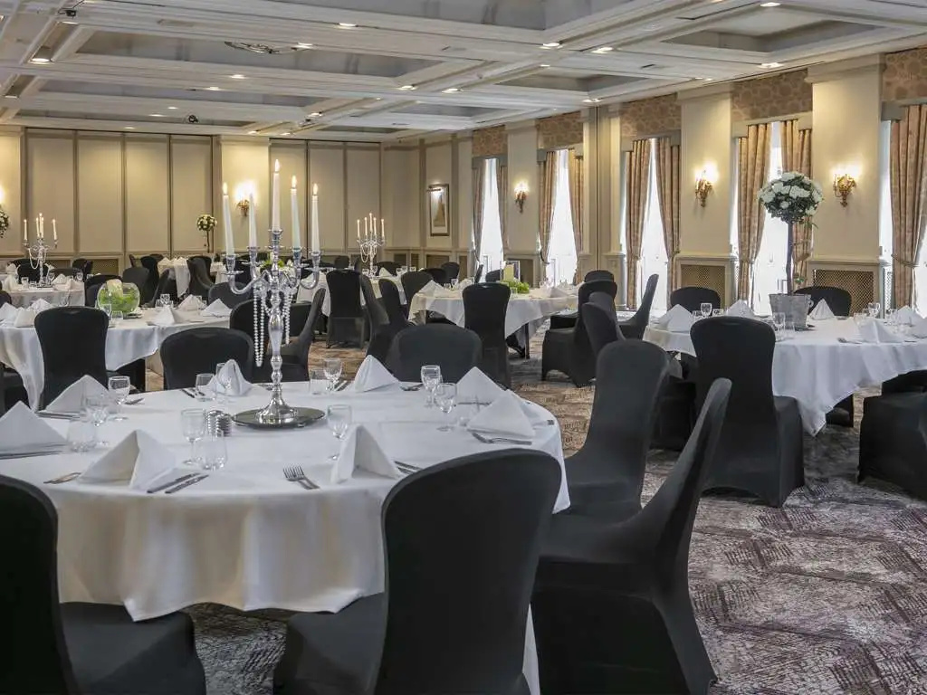 Oulton Hall Hotel, Spa & Golf Resort - Général