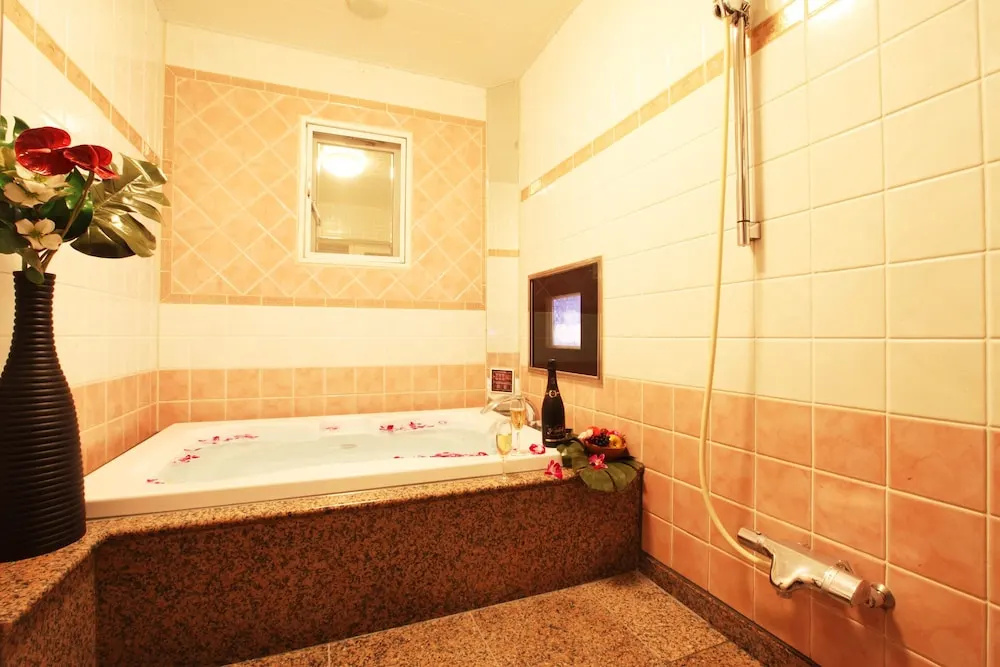 GRAND CARIBBEAN RESORT HOTEL - Adult Only
