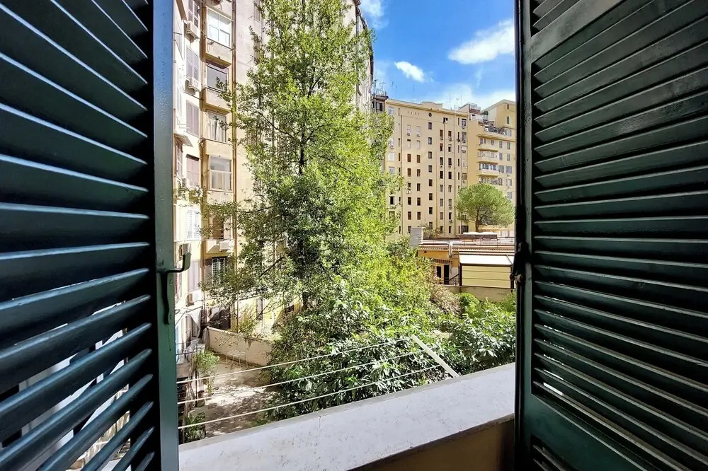 YCH Riboty house al Vaticano