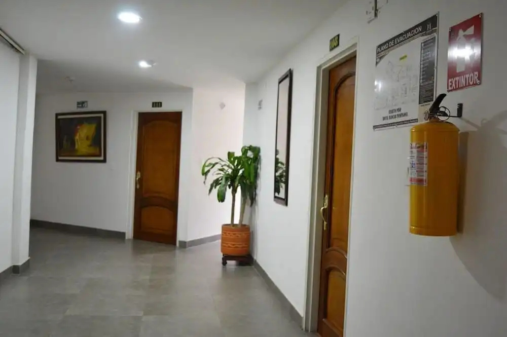 Hotel photo 9