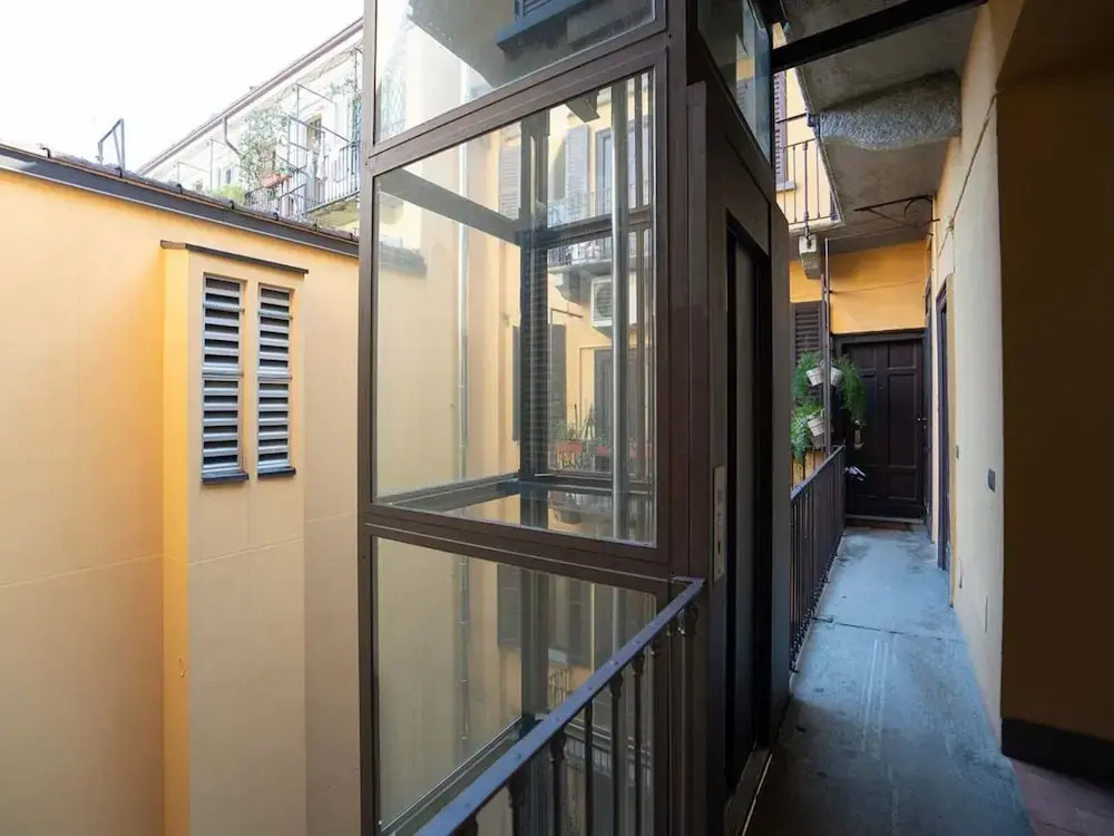 Artistic Flat W/wooden Beams, Porta Venezia