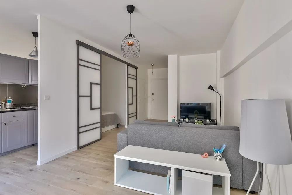 Charming 2 Room Apartment With Balcony - Paris 8ème - Général