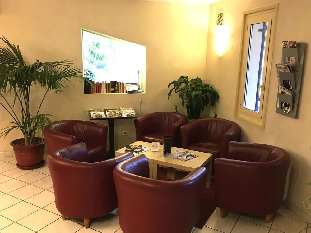 Hotel photo 2