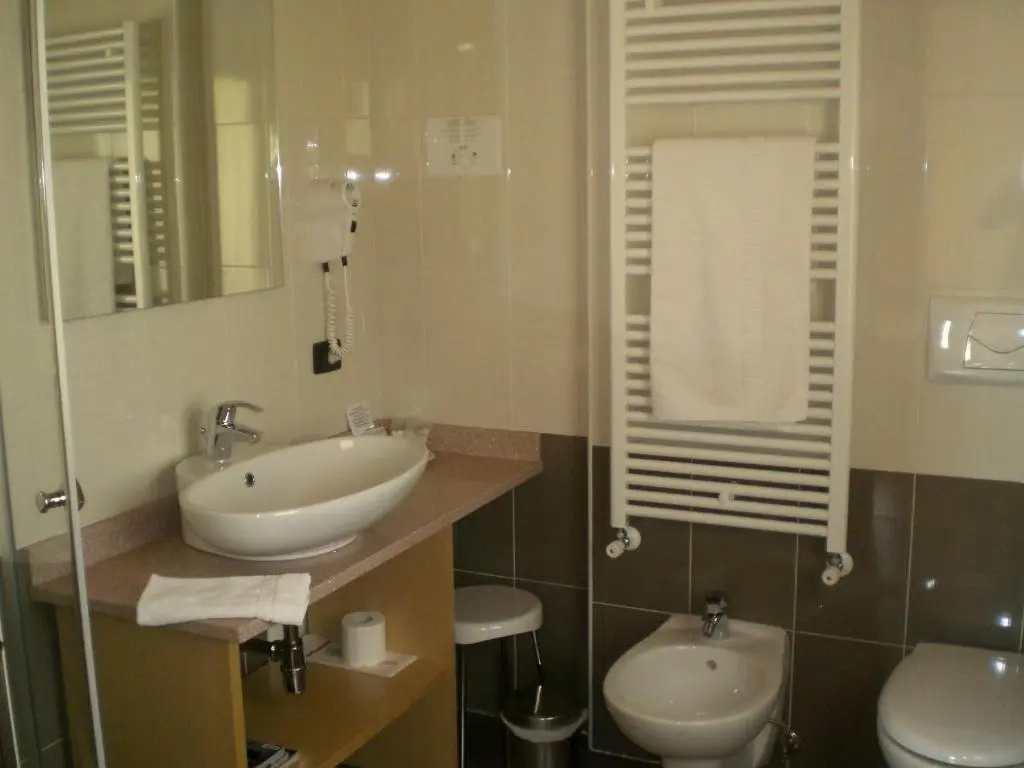 Superior Double room (full double bed)
