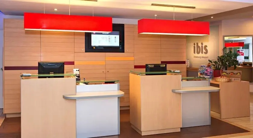 Voir la photo 2 — Ibis Strasbourg Aéroport Le Zenith
