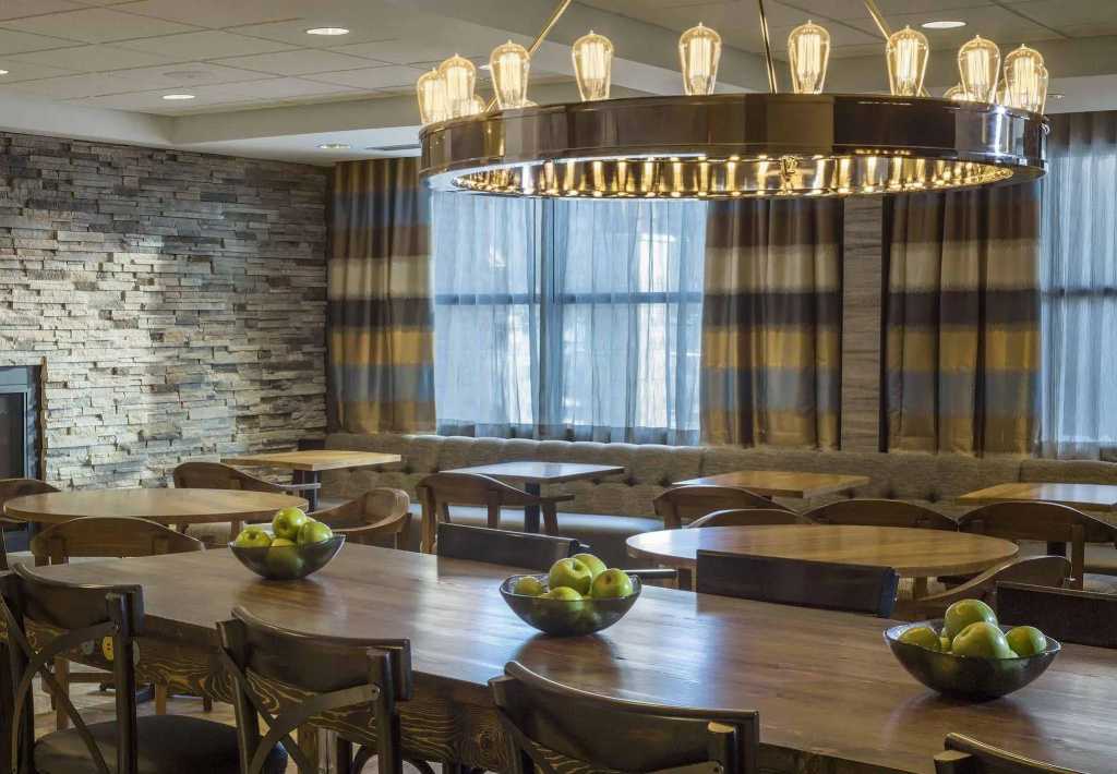 Fairfield Inn & Suites by Marriott Waterbury Stowe - Général