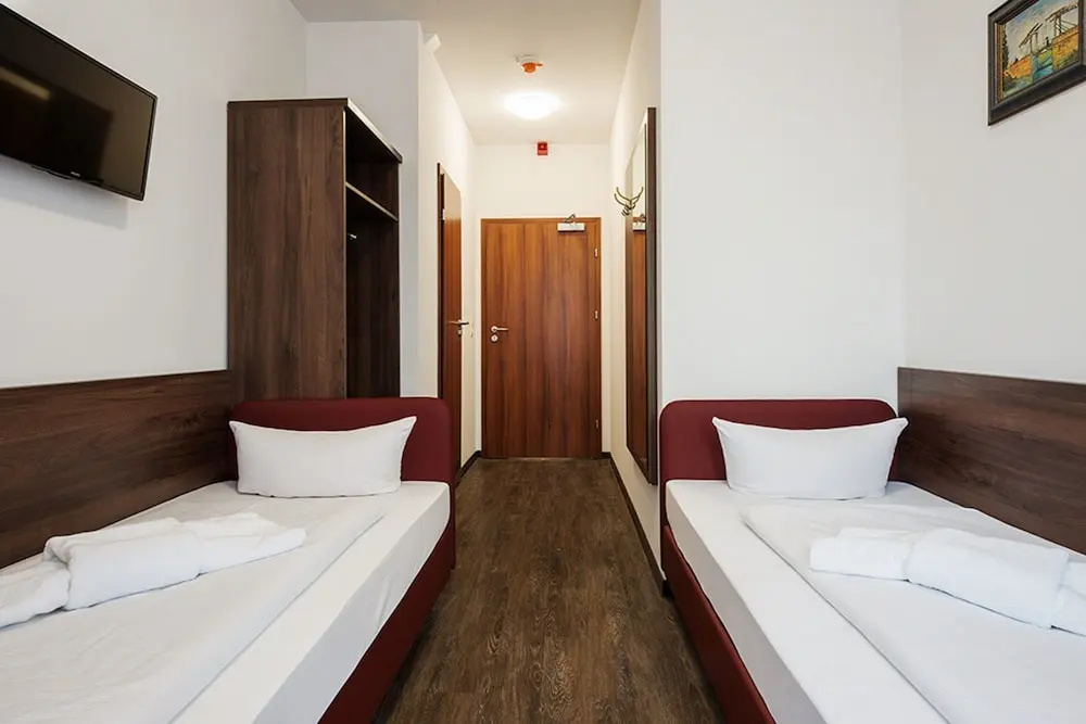 Standard Double room (twin beds)