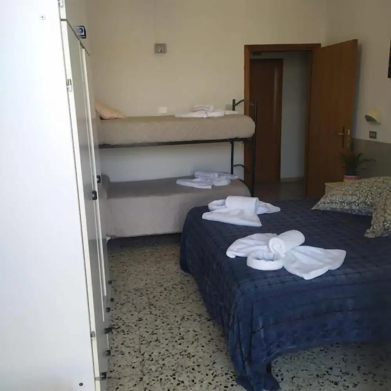 Standard Quadruple room with balcony