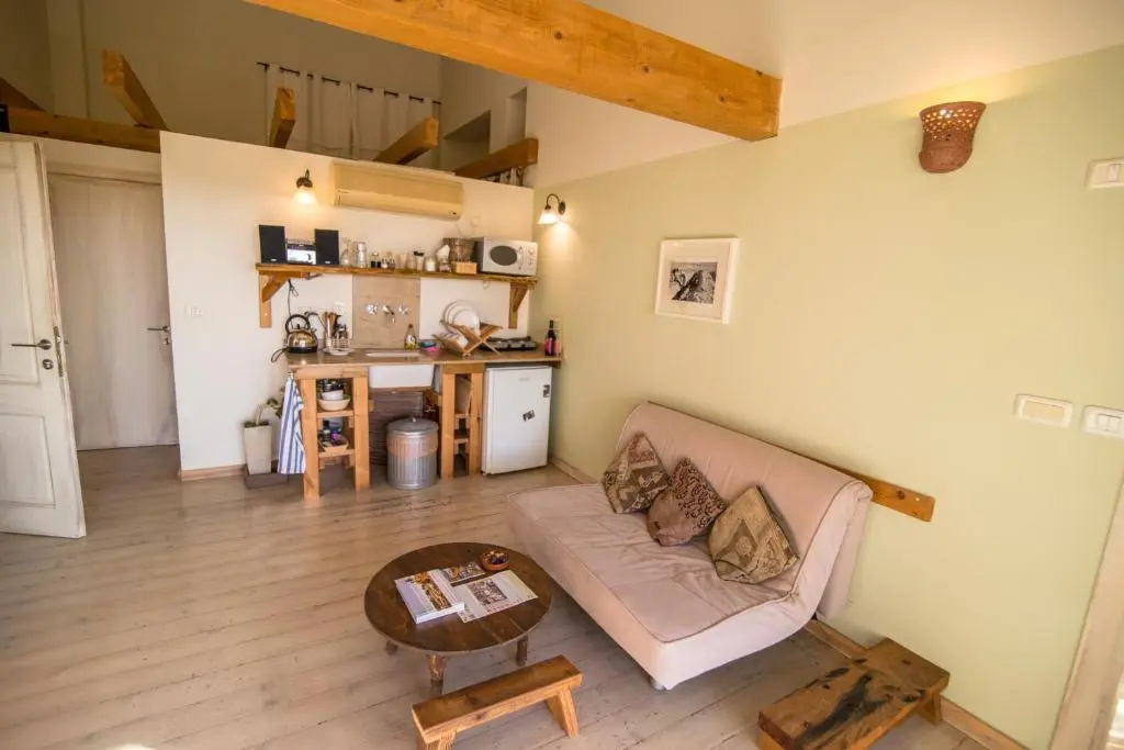 Desert Home Image 14