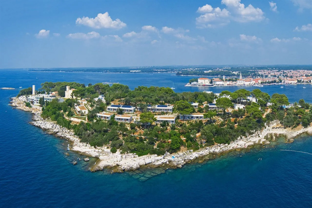 Beach & Waterfront