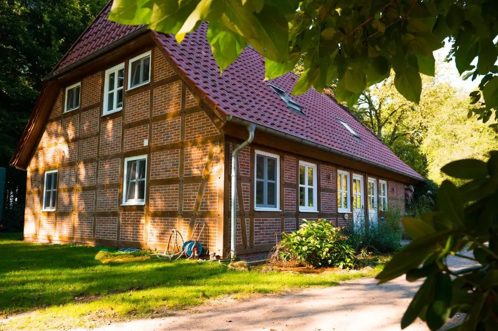 3 Bedrooms Cottage