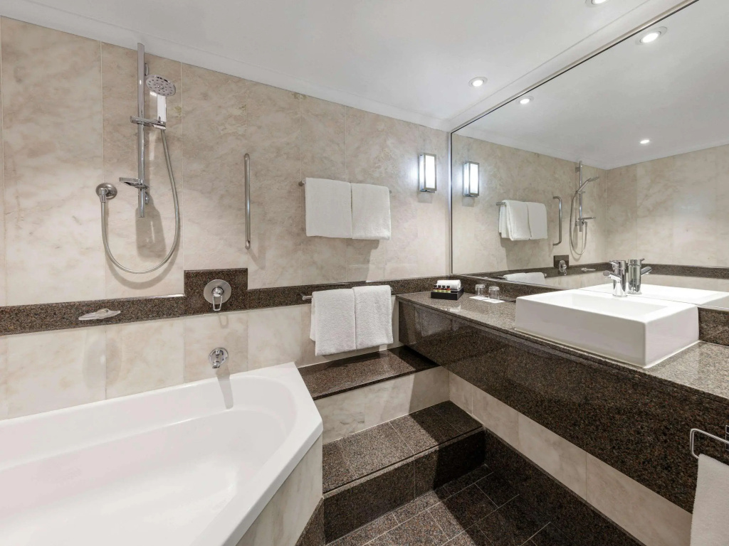 Hotel photo 30