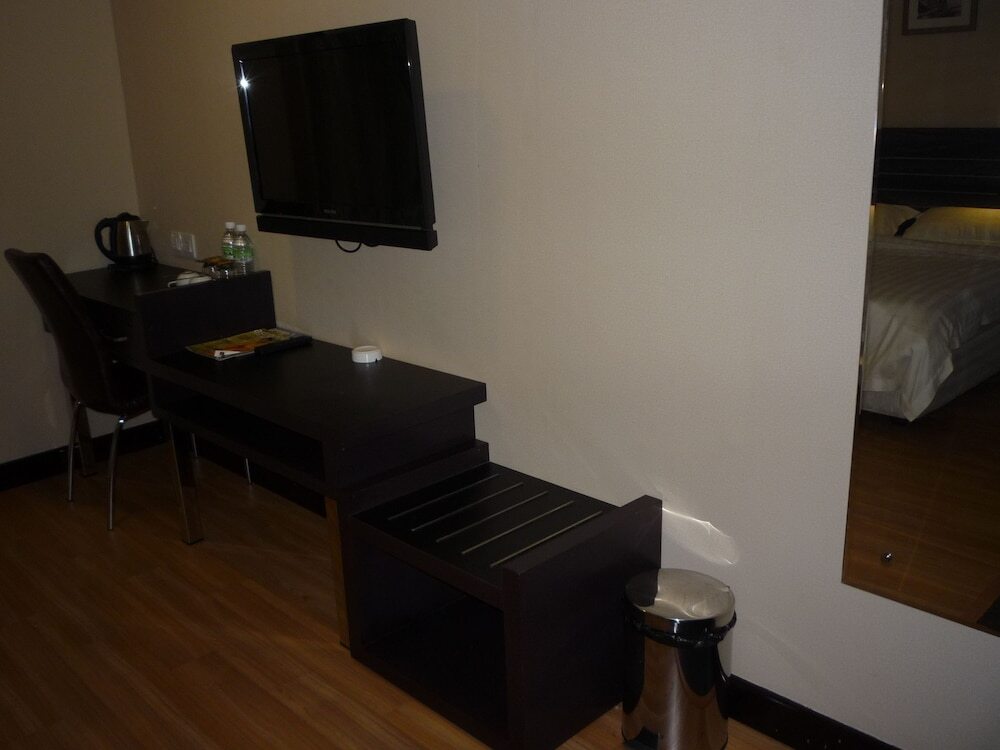 Labuk Hotel