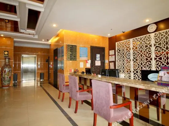 Yantai Huasheng Grand Hotel (Jinshatan Seaside Bathing Beach)