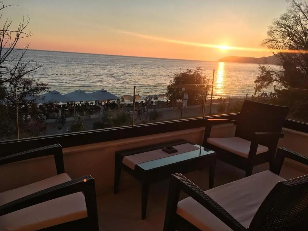 Apartments Kuce Lekovica snack bar- Bistro & Beach - Chambres