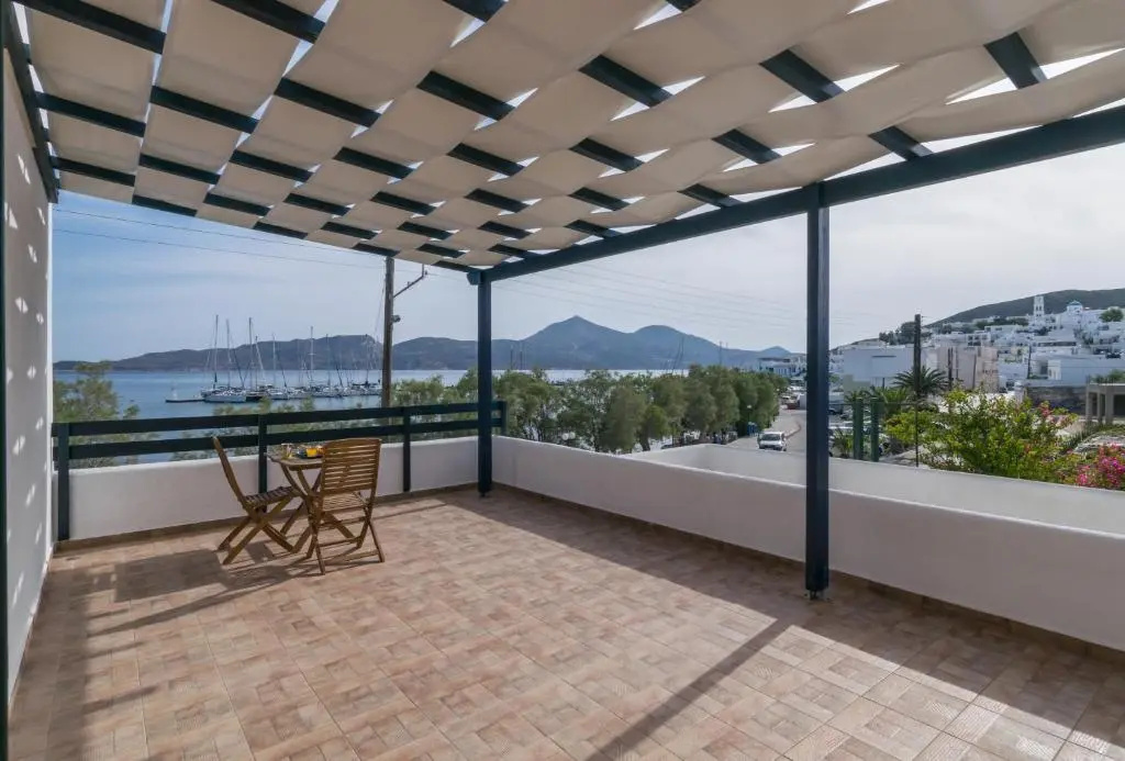 1 Bedroom Apartment with sea view