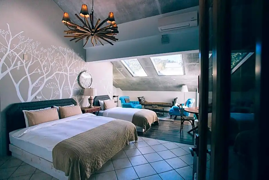 Comfort room