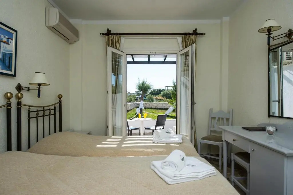 Contaratos Beach - Chambres