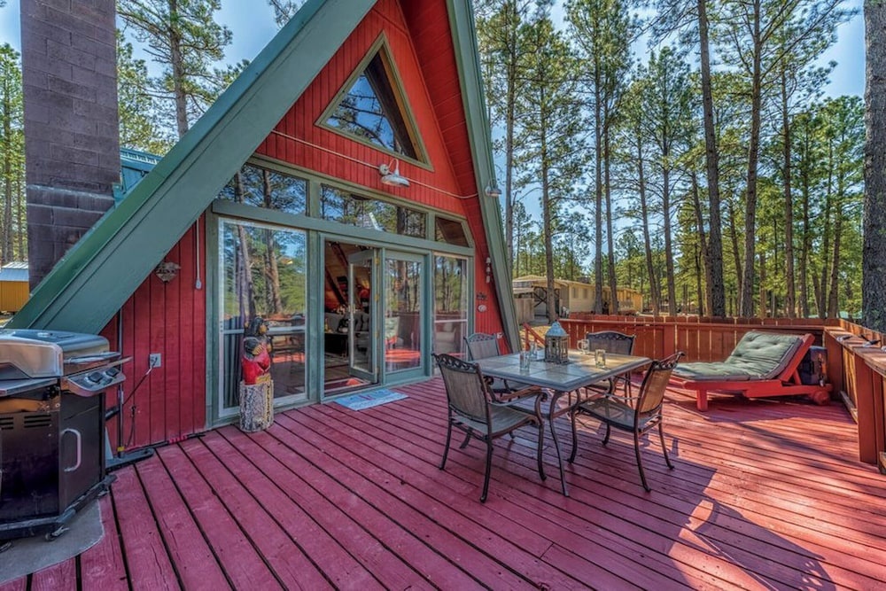 Pine Tin Inn by Ruidoso Vacation Rentals