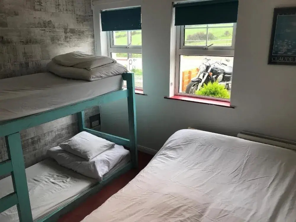 Finn McCool's Giants Causeway Hostel - фото 2