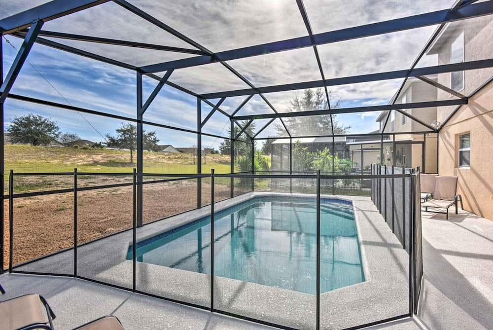 9 Mi to Disney-family Home w Pool Game Room