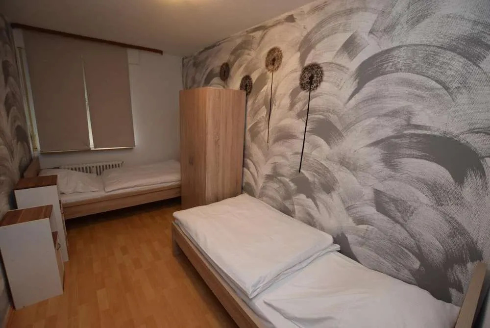 AB Apartment 08
