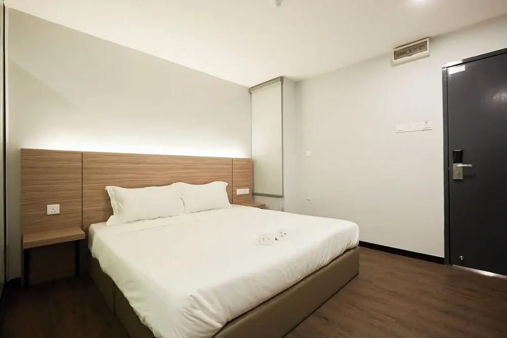 Executive Double room (full double bed)