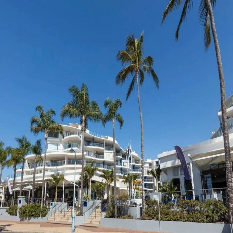 2 Bdr/Apt/Foxtel/Wifi/Pool/Parking/Spa/Hervey Bay
