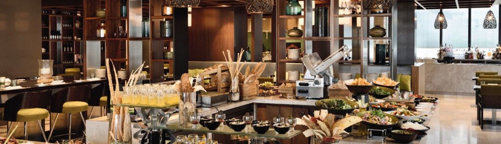 Movenpick Hotel Colombo