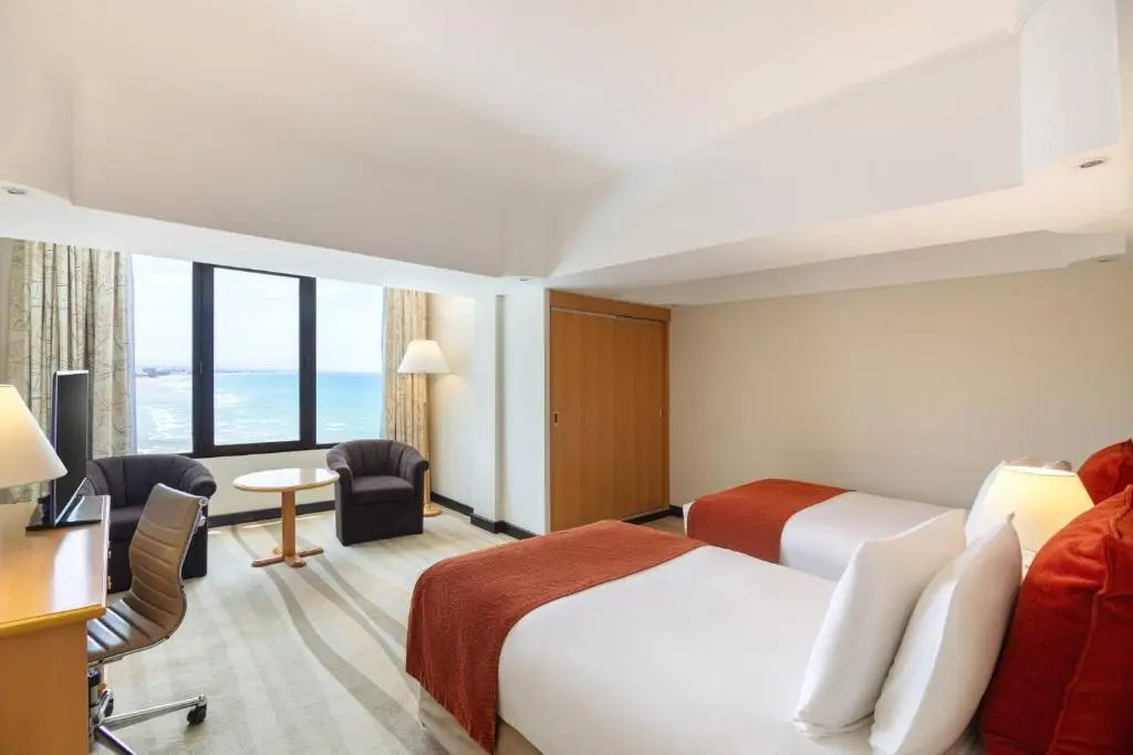 Crowne Plaza Muscat by IHG Hotel - Chambres