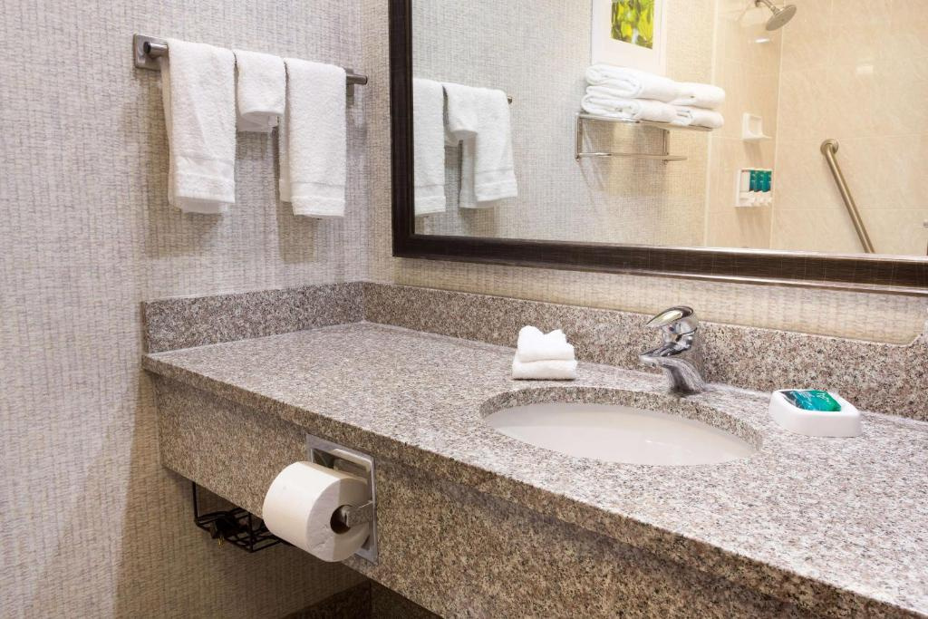 Drury Inn & Suites Dayton North - Chambres