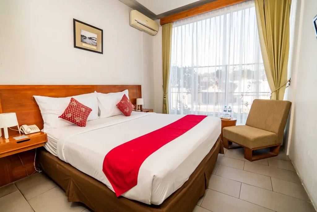 Blambangan Hotel - Chambres