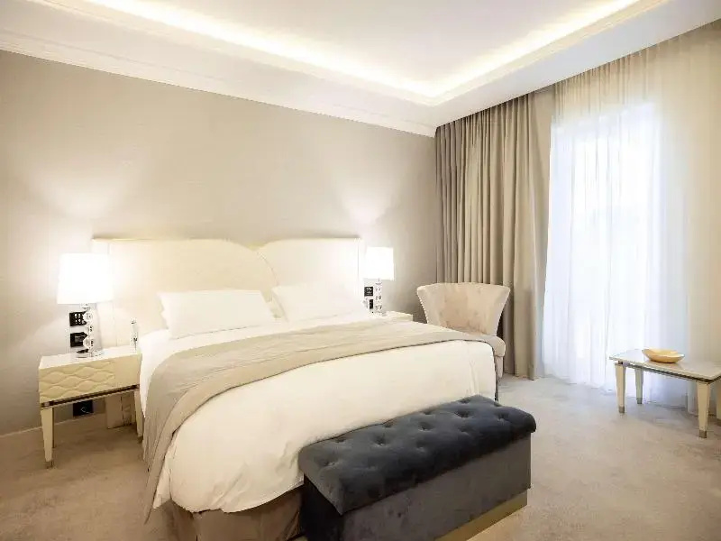 Standard Suite