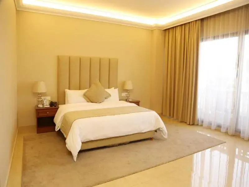 Classic Single room with city view