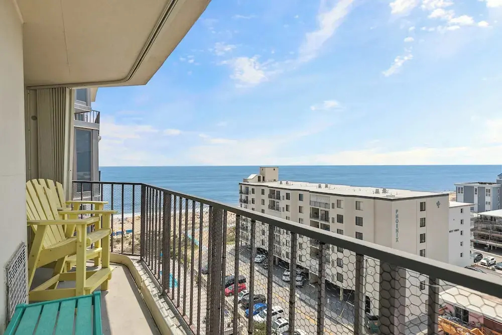 Stunning Condo Oceanview