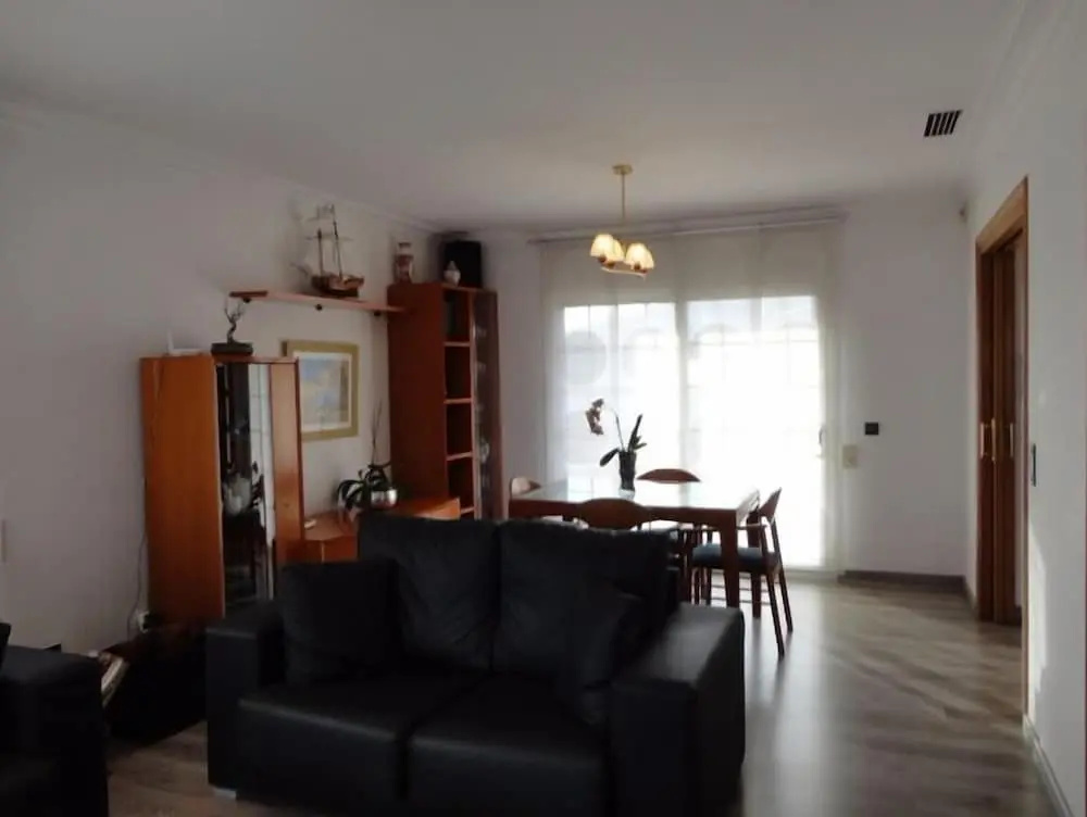 4 Bedrooms Villa with balcony