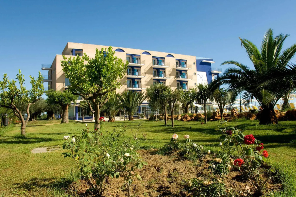 Hotel photo 21