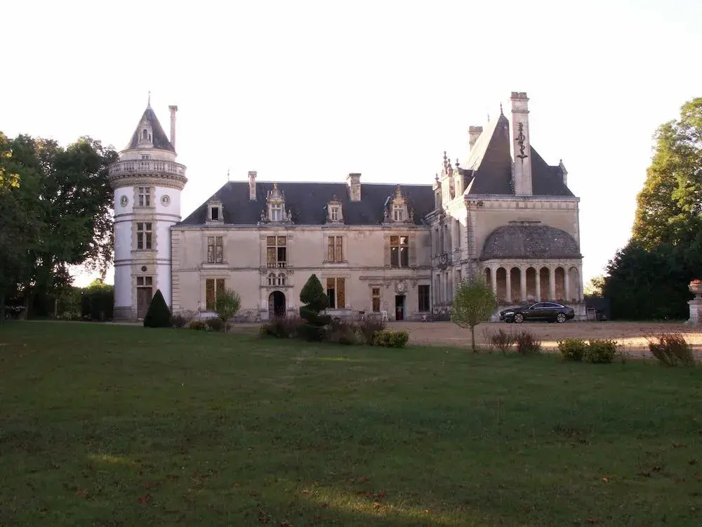 Château de la Court d'Aron
