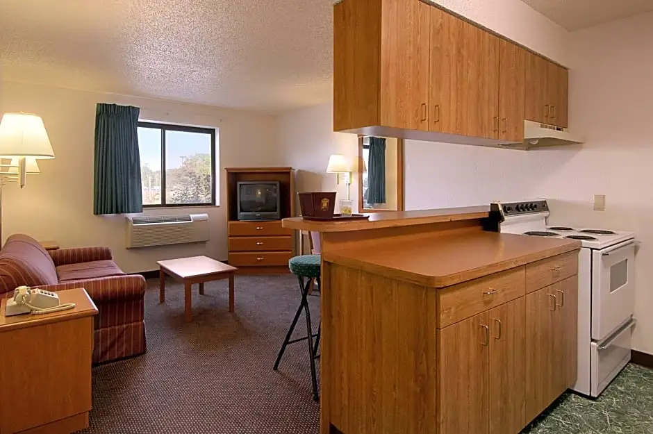 Quadruple Suite