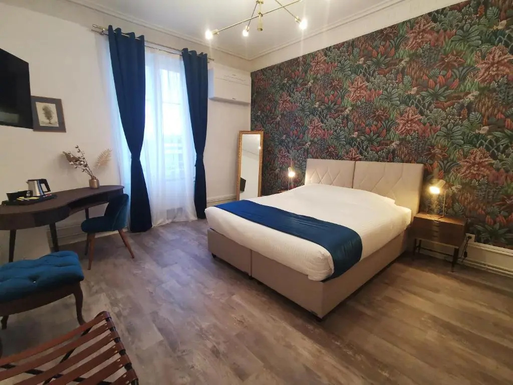 Superior Suite