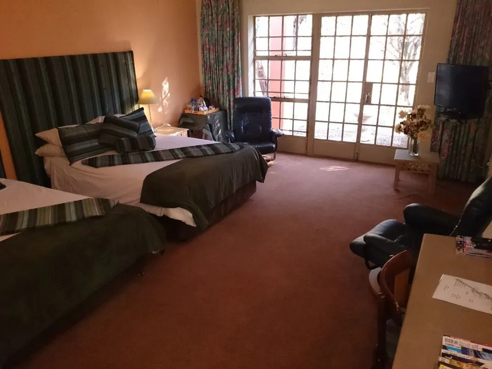 Hornbill Lodge and Legends Restaurant