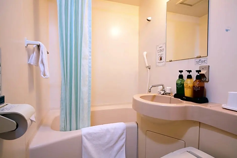 Kishibe Station Hotel - Chambres
