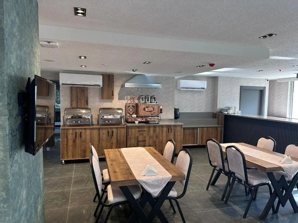 Hotel photo 12