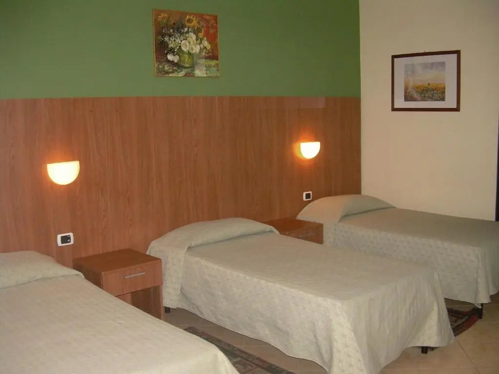 Standard Double room (twin beds)