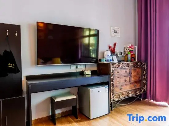 Executive Double room with balcony (full double bed)